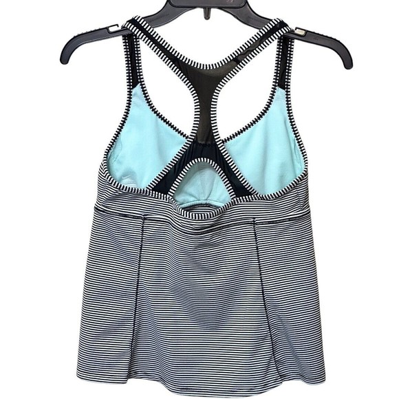 Nike women’s black white stripe racer back workout tank size medium - Picture 2 of 7